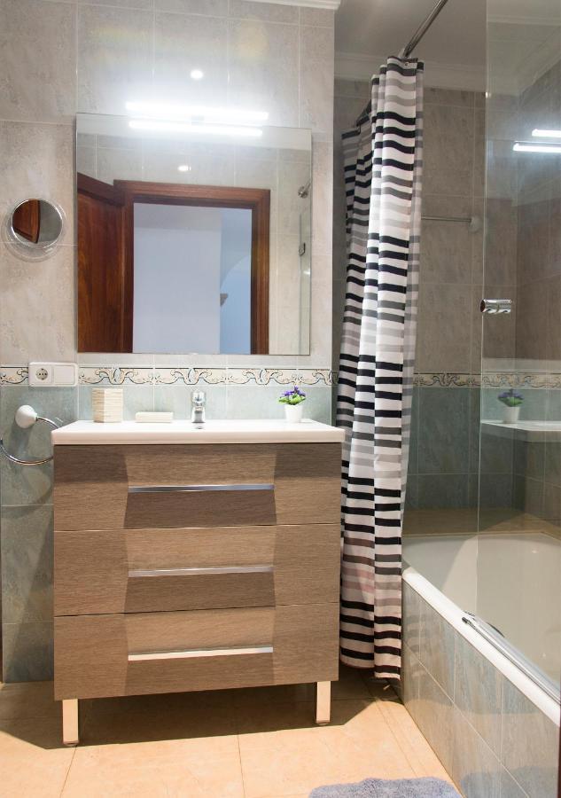 Apartamentos Vista Al Puerto Cala Figuera  Esterno foto