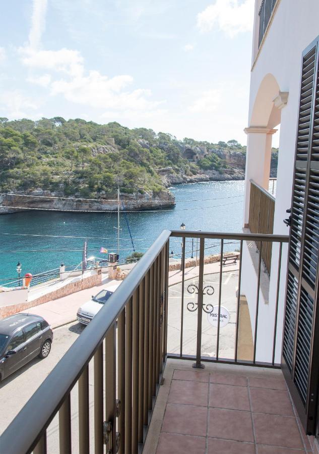 Apartamentos Vista Al Puerto Cala Figuera  Esterno foto