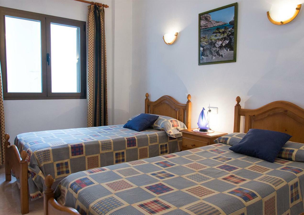 Apartamentos Vista Al Puerto Cala Figuera  Esterno foto
